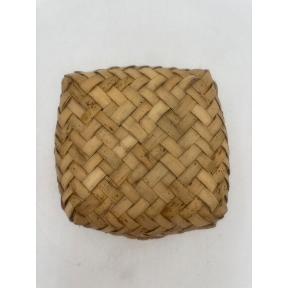 Handwoven Natural Straw Basket Home Decor Storage Or Gifts Rustic Charm Mexican - Picture 7 of 10